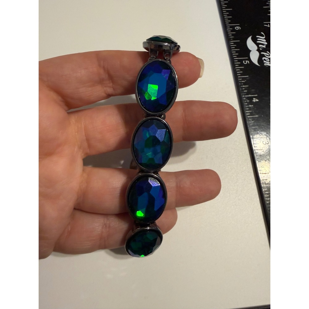 Gunmetal Blue‎ Green Iridescent Oval Crystal Stretch Statement Bracelet